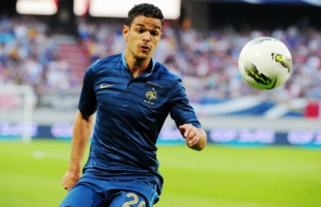 Jorge Jesus indica ex-meia do PSG e da seleção francesa para o Flamengo