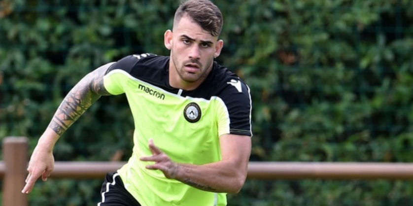 Botafogo se assusta com valores e ex-atacante do Fla se aproxima do Athletico-PR