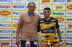 Paulistão: Novorizontino acerta retorno de atacante especulado no Guarani