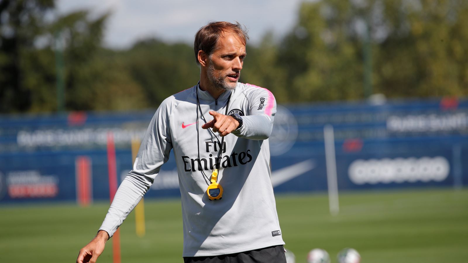 Francês: Tuchel não vê problema em festas de Neymar: ‘Férias são para se aproveitar’
