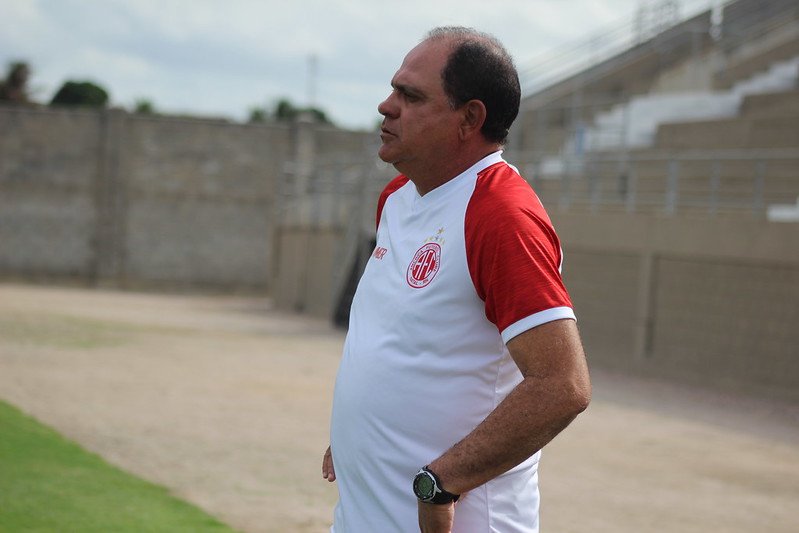 Potiguar: Após estreia com goleada, Waguinho Dias foca no próximo adversário do América-RN