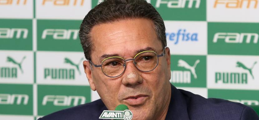 Sport vai ao mercado e pretende contar com ajuda de Luxemburgo, do Palmeiras