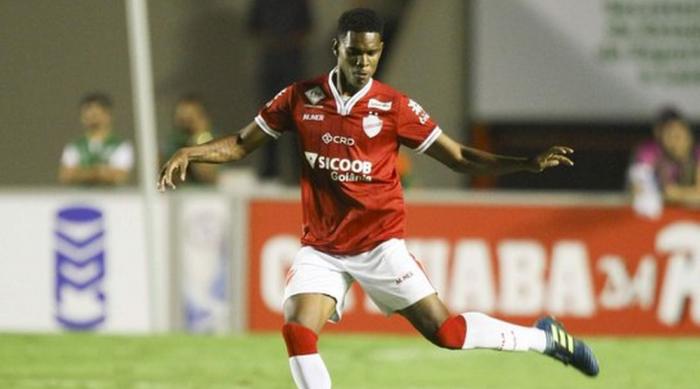 Goiano: Vila Nova empresta zagueiro para o líder da Segundona Portuguesa