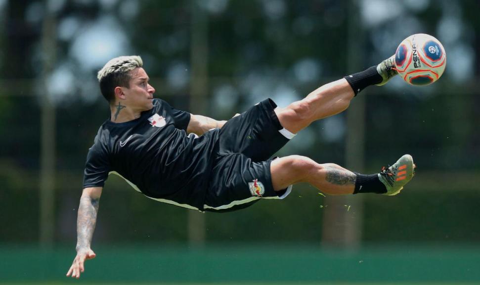 Paulistão: Em aniversário de 92 anos, RB Bragantino oficializa ex-Palmeiras