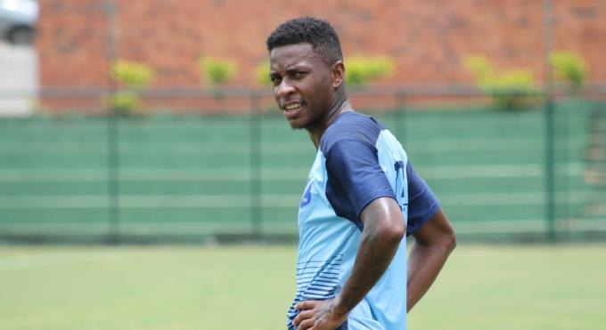 Paulista A2: Atacante ex-Coritiba e Paraná analisa chegada ao Taubaté