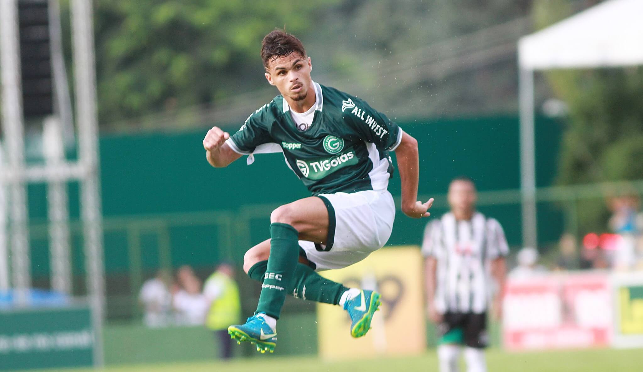 Goiás recusa primeira proposta do Flamengo por Michael