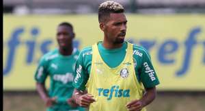 Gigante europeu quer volante do Palmeiras e oferece R$ 27 milhões