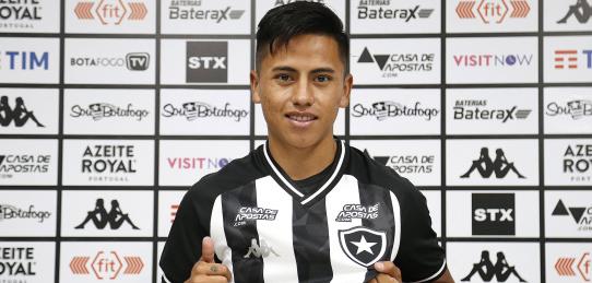 Reforço exalta Didi e diz ser ‘forte no um contra um’ na chegada ao Botafogo