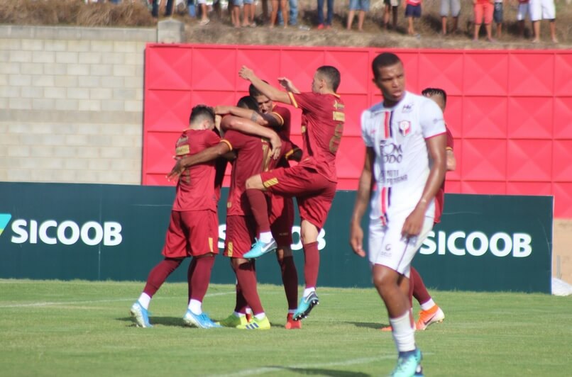 POTIGUAR: América ganha de virada e segue com 100% de aproveitamento