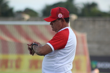 Potiguar: Waguinho Dias vence mais uma pelo América-RN e mantém liderança com 100%