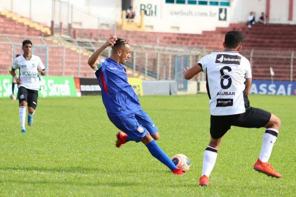Gabriel é destaque do São Caetano na Copa SP