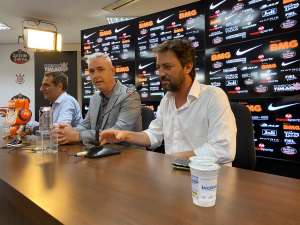 Tiago Nunes vai usar a Florida Cup para montar o Corinthians para o Paulistão