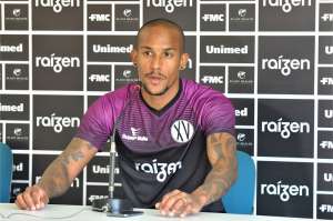 Paulista A2: Renovado, atacante revela propostas e motivação para seguir no XV