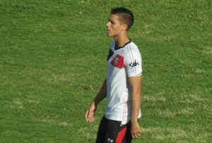 Paulista A2: Portuguesa Santista confirma rumor e assina com meia ex-Paulista