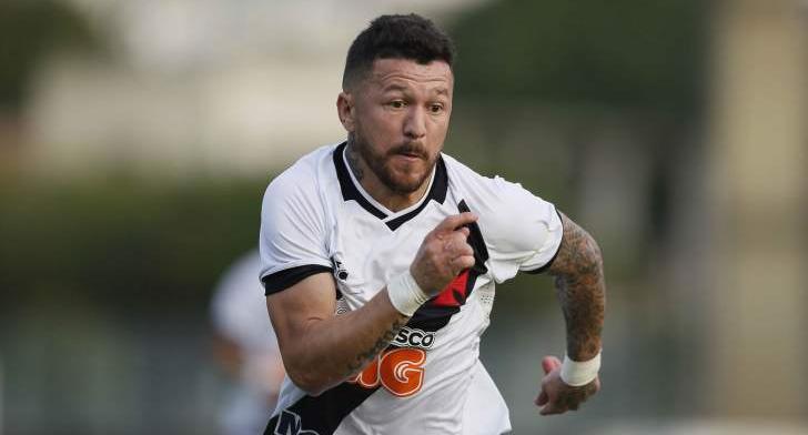 Baiano: Bahia abre conversas com zagueiro do Cruzeiro e tenta atravessar Ceará