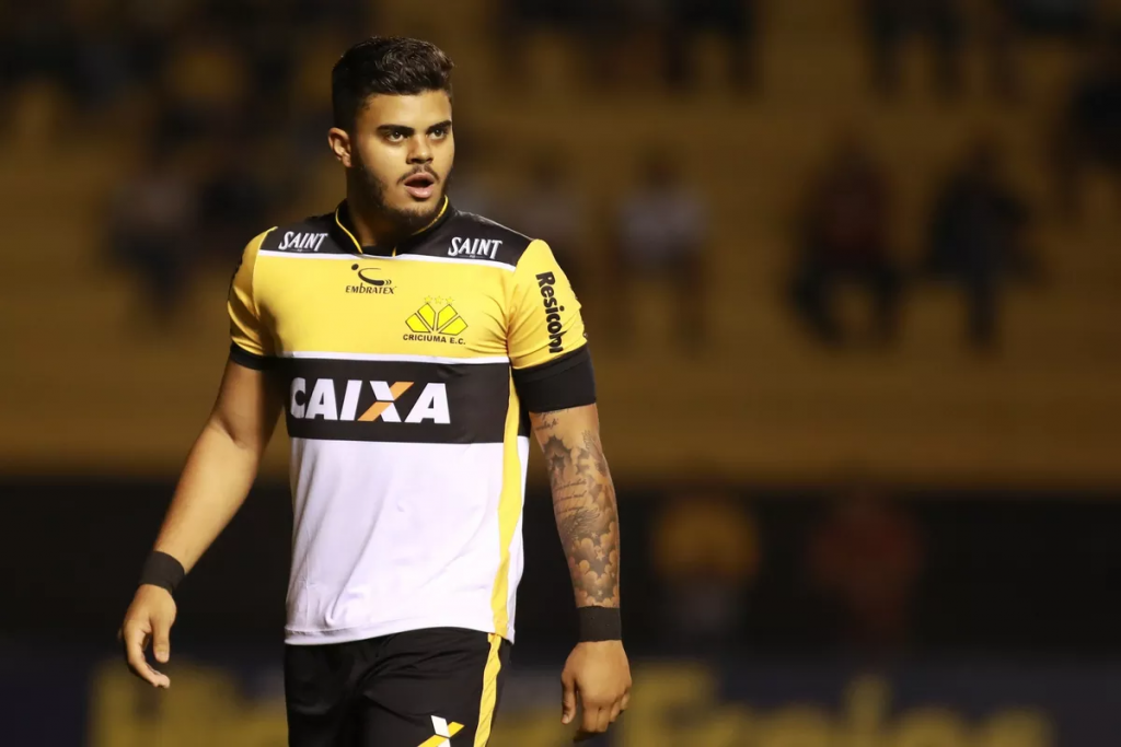 João Paulo também tem passagem também pelo Criciúma