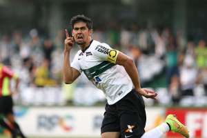 Paulistão: Guarani oficializa contratação de ex-zagueiro de Palmeiras e Internacional