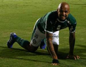 Organizada do Palmeiras se reúne com Luxemburgo, Felipe Melo e Dudu