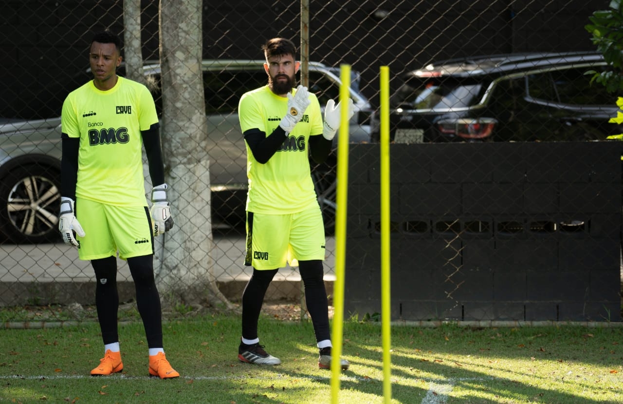 Fernando Miguel elogia trabalho de Abel e prevê Vasco mais forte do quem em 2019