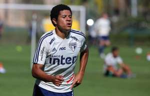 Gabriel Sara sofre fratura e passará por cirurgia no São Paulo