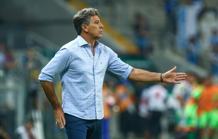 Renato Gaúcho é submetido a cirurgia no coração e deve ter alta neste domingo