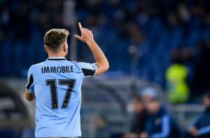 ITALIANO: Lazio ganha do Napoli no final e segue firme na cola dos líderes