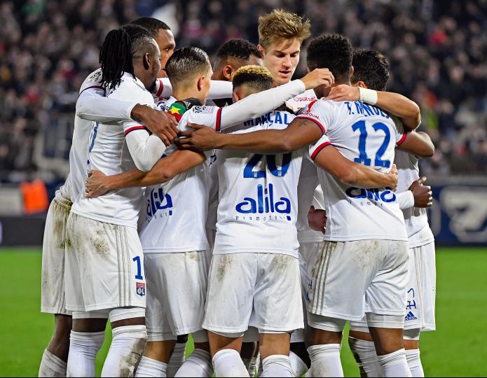 FRANCÊS: Lyon vence Bordeaux fora de casa e dá salto na tabela de classificação