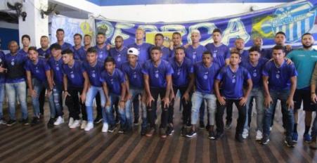 Amazonense: Diretoria do São Raimundo apresenta elenco com 26 jogadores