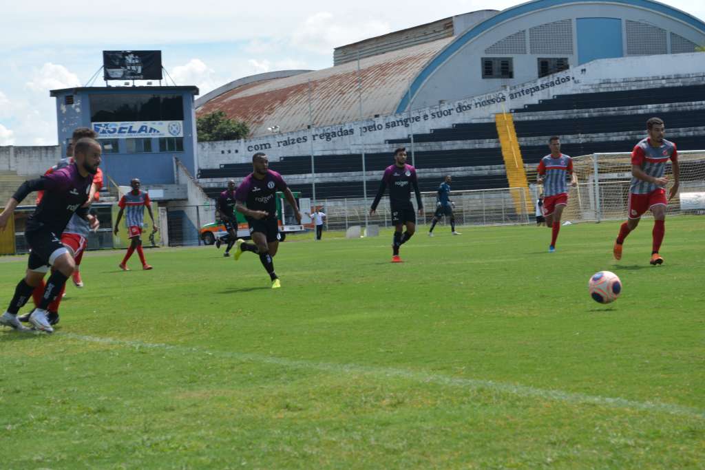 XV vence Capivariano em jogo-treino no Barão