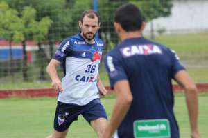 Paulistão: Ponte Preta tenta viabilizar contratação de Marlon para completar elenco