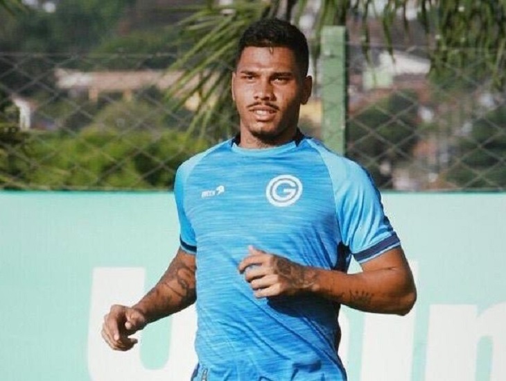 Catarinense: Criciúma acerta com Alisson Taddei, ex-meia do Goiás