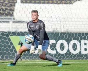 Jornalista italiano indica investida do Milan em goleiro da Ponte Preta em junho