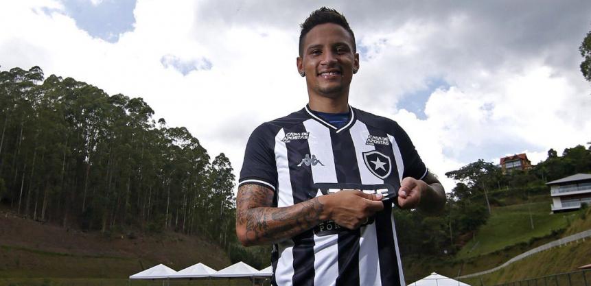 Luiz Otávio quer agarrar chance no Botafogo: ‘Não pensei 2 vezes antes de vir’