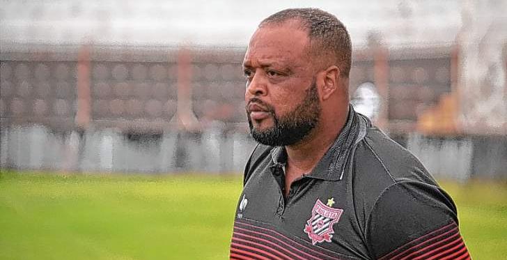 Paulista A3: Paulista sofre com a falta de patrocínios e conta com ajuda da torcida