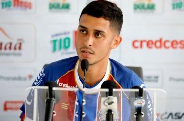 Baiano: Meia é apresentado no Bahia e destaca “pensamento grande” dos dirigentes