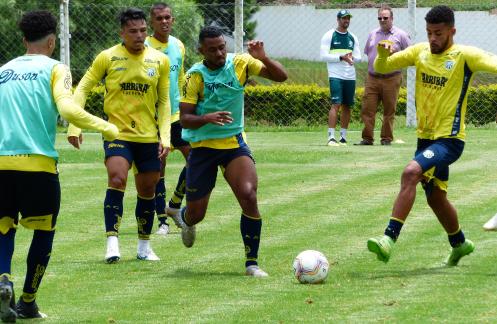 Mineiro: Caldense volta à Poços de Caldas após jogo-treino e se prepara para estreia
