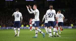 COPA DA INGLATERRA: Argentinos marcam e Tottenham avança