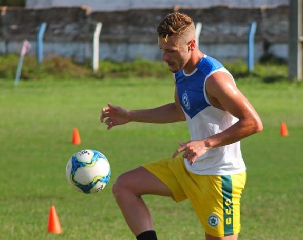 Piauiense: Campeão com o Paulista em 2019, zagueiro reforça o Parnahyba