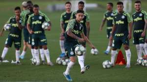 Florida Cup: Luxa reestreia no Palmeiras com teste na zaga e observação de garotos