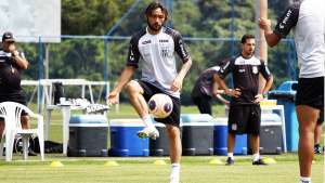 Com brilho de reservas, Ponte Preta bate Desportivo Brasil, de virada, em jogo-treino