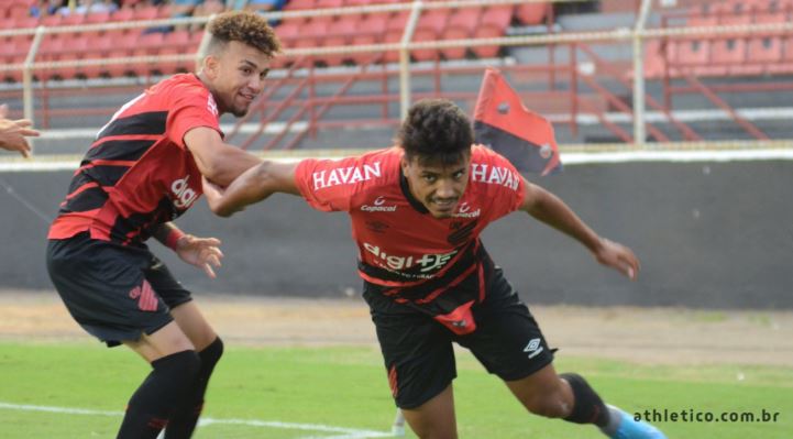 COPA SP: Athletico Paranaense derrota Taboão da Serra e avança às quartas de final