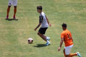 Paulistão: Após amistoso, Zanocelo ganha elogios de Kleina: 'Tem leitura e entendimento'