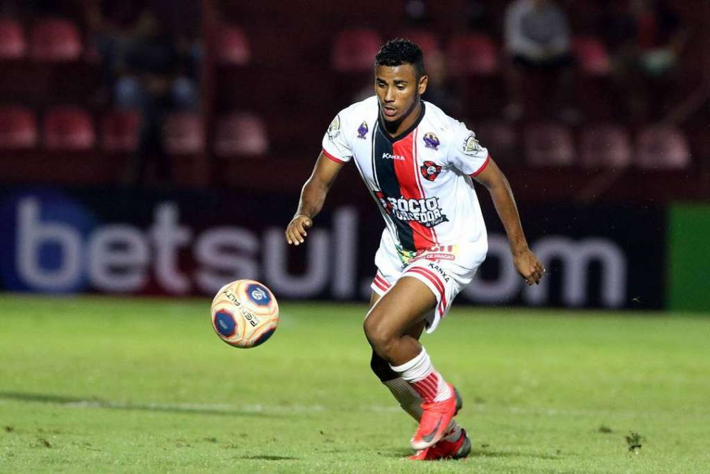 Valdenílson está na mira do Palmeiras - Divulgação / Moto Club