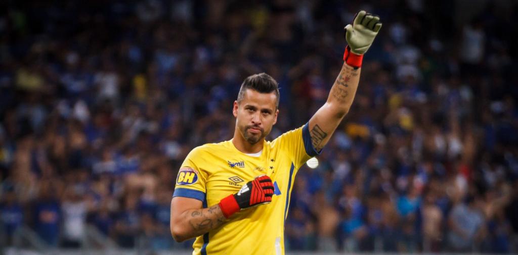 Ídolo anuncia permanência no Cruzeiro em 2020: ‘Eu fiz o que tinha que ser feito’