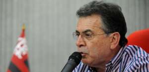 Ex-Flamengo, Paulo Pelaipe só vai comandar futebol do São Caetano