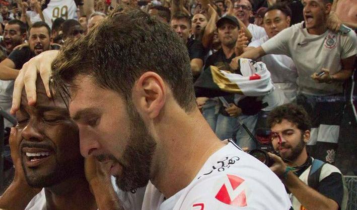 Boselli destaca perfil agregador de Tiago Nunes: ‘Não deixa de lado ninguém’