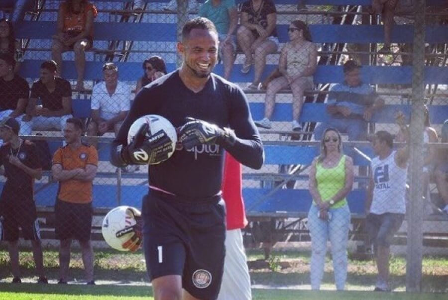 Justiça mineira dá “ok” e time da Série D deve anunciar goleiro Bruno