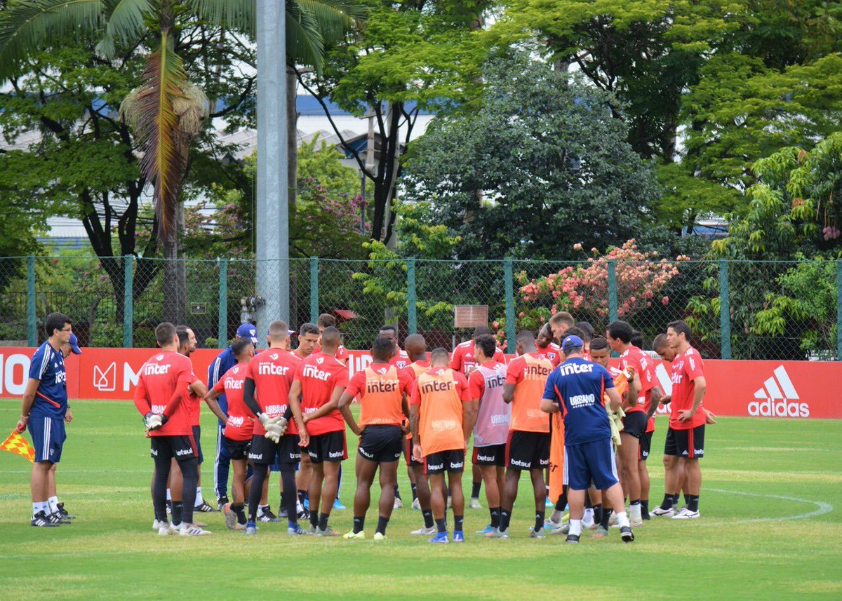 São Paulo aposta em início de ano no Morumbi e faz promoção para a torcida