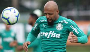 Ponte poderia navegar na onda de adaptar posições de jogadores