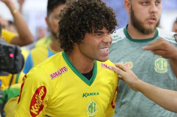 Camilo é destaque no Mirassol